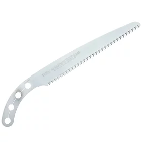 シルキー ゴム太郎 根切りタイプの替え刃。地面付近や根元の切断作業に特化した設計で、湿った土中でも切れ味を保つ。