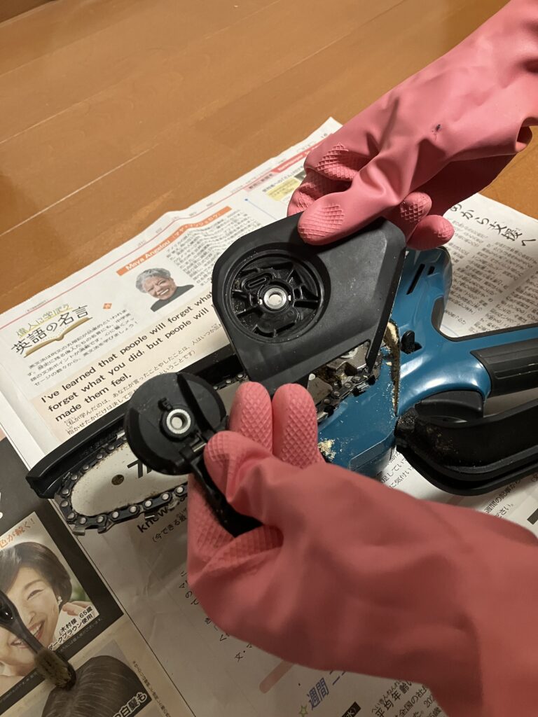 マキタ MUC101DRG チェーンソー分解後の内部構造。